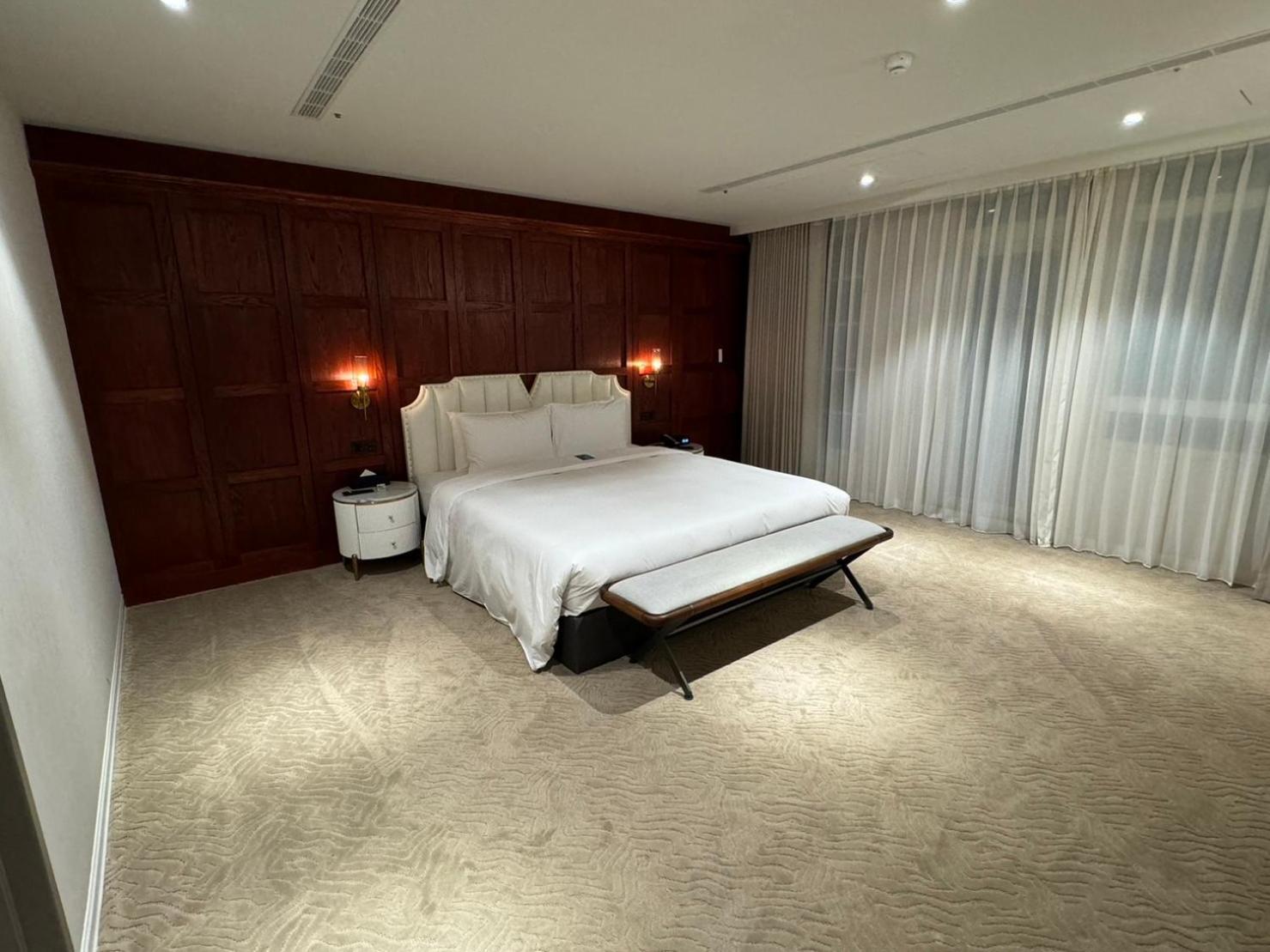 Tryp By Wyndham New Taipei Linkou 新北林口爵怡溫德姆酒店機場捷運mrta9林口站 エクステリア 写真